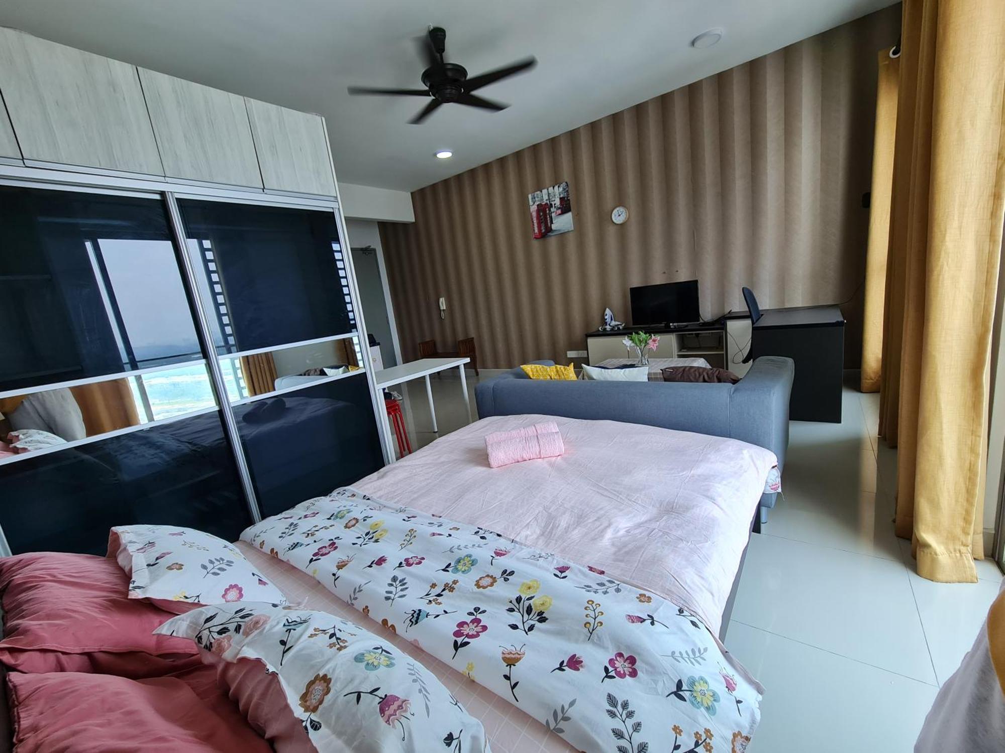 Apartament Retreat At Cybersquare Cyberjaya Zewnętrze zdjęcie