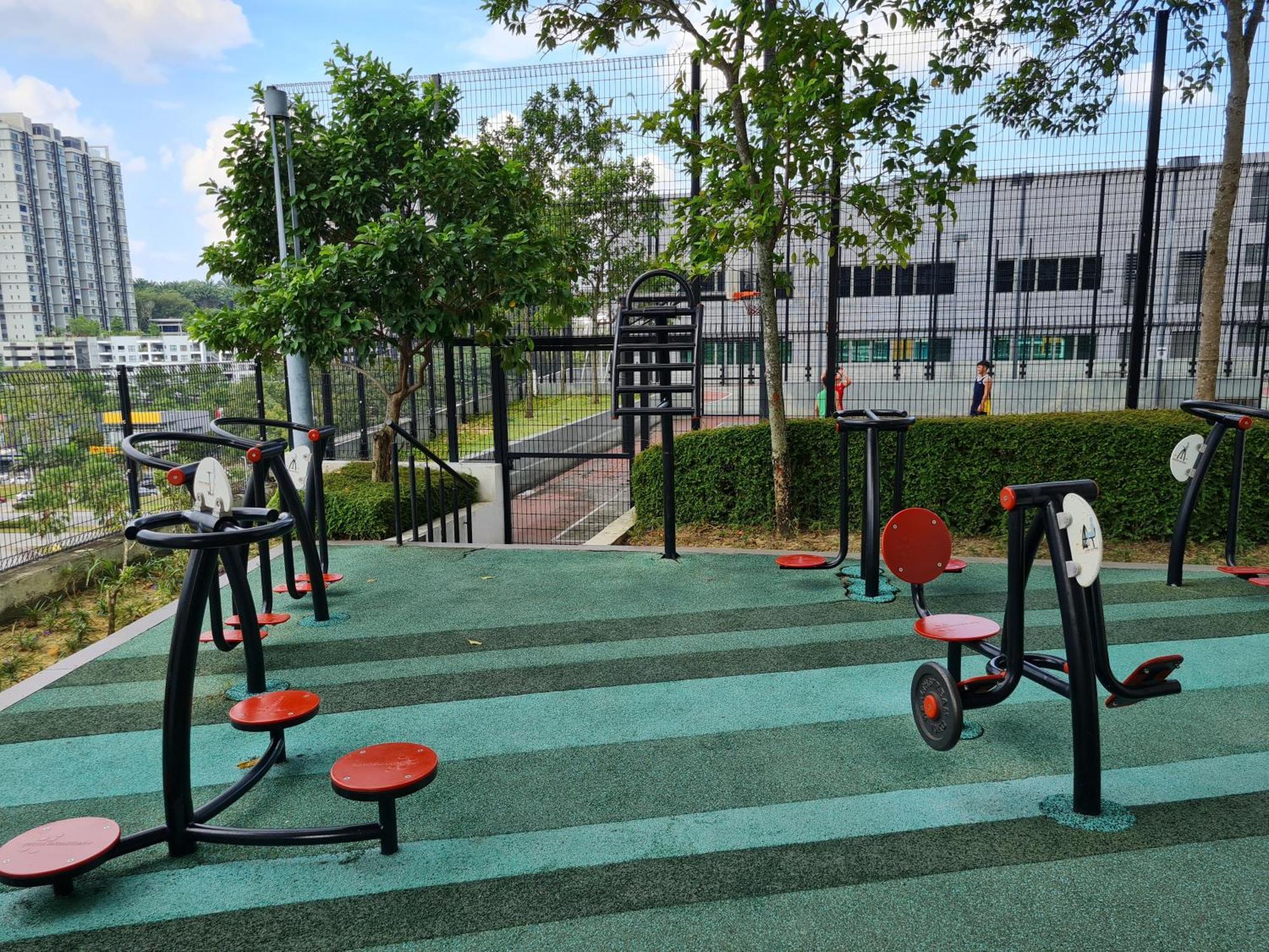 Apartament Retreat At Cybersquare Cyberjaya Zewnętrze zdjęcie